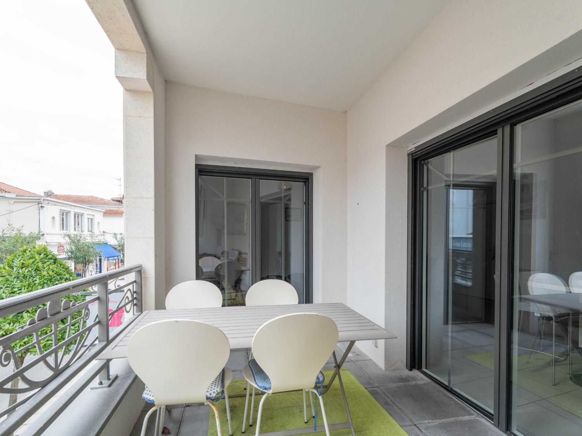 T3 En Centre-Ville D'Arcachon, Proche Plage, Balcons, Parking, Ascenseur Et Wi-Fi - Fr-1-319-440 Eksteriør billede